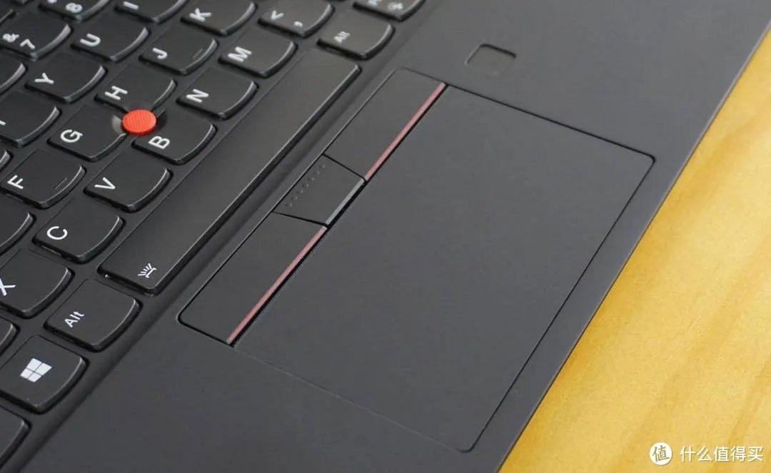 高端商务本首选，联想ThinkPad X1 Carbon 2020测评