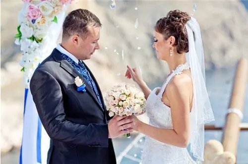 婚庆新郎致辞大全 新郎婚礼致辞大盘点