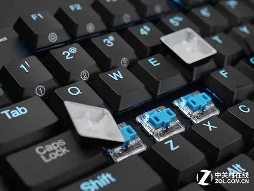 《街霸5》IGN9分 搓街机机械键盘推荐