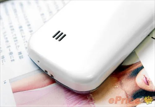 入门CDMA时尚手机 诺基亚3806详尽评测