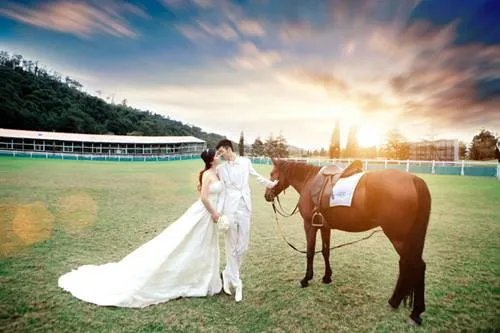 镇江婚纱摄影排名 镇江拍婚纱照一般多少钱