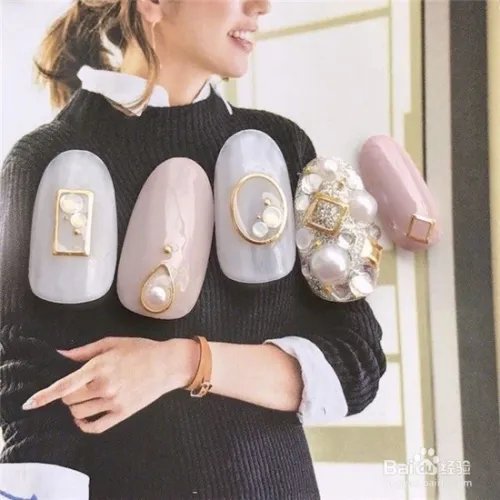 韩式裸色系美甲图片