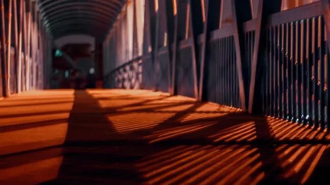 伤感的英文句子 英文短句伤感