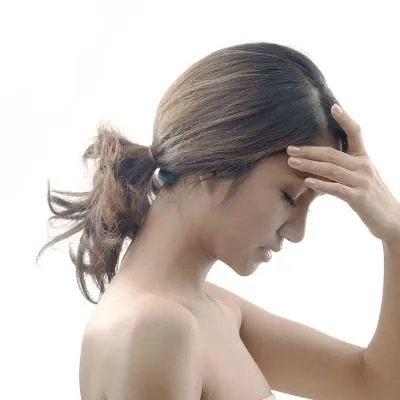 胸部胀疼怎么回事