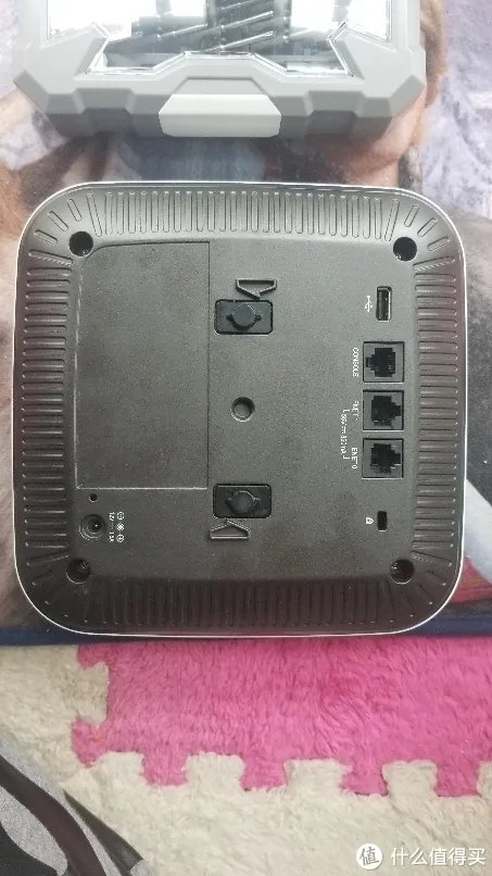 垃圾佬的新玩具-拆个aruba ap225