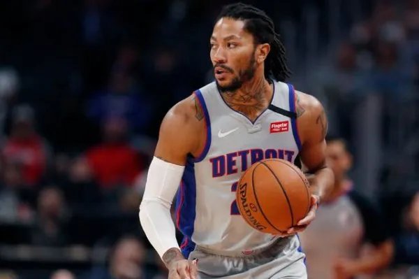 罗斯和隆多交手29次，谁的表现更好？