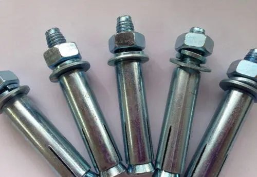 膨胀螺丝墙洞老松动灌什么胶