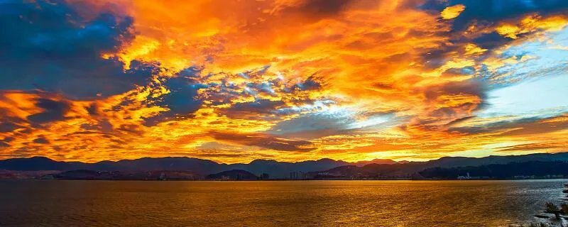 漂浮在空中的云有多重？漂浮在空中的云重量