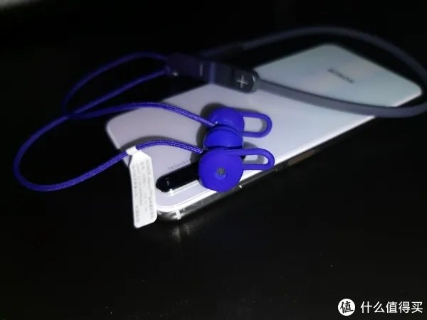 李现同款“荣耀xSport PRO蓝牙耳机”上手，这也忒好看了吧！