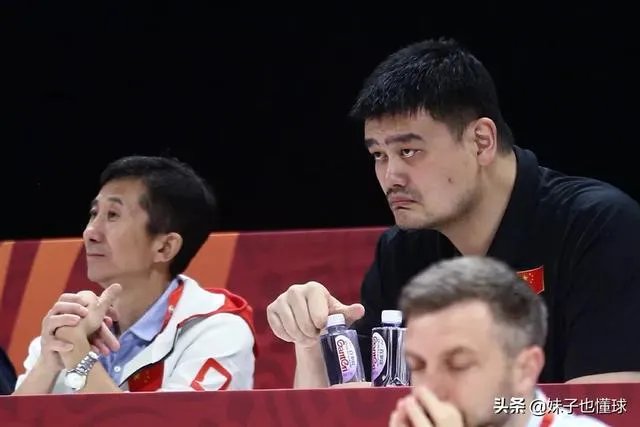 中国男篮73-86不敌尼日利亚，丢掉直通奥运会资格，李楠会下课吗？