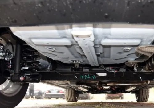 扭力梁式非独立悬架和扭力梁式后悬架有什么区别