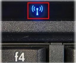 惠普compaq320的无线网卡开关在哪里