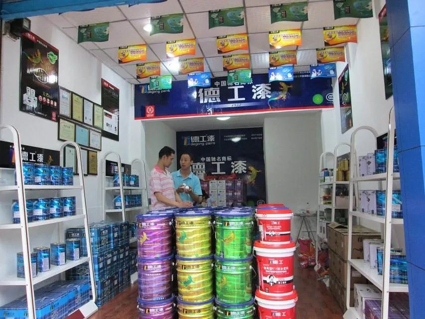 开一家加盟涂料店需要多少费用  加盟涂料店怎么选址