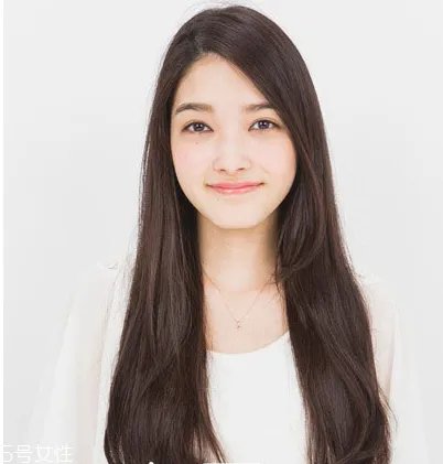 卷发扎什么发型好看 长卷发扎法教程