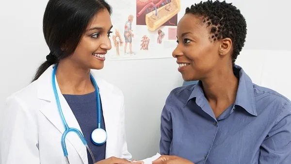 皮肤划痕症怎么办 皮肤划痕症持续多久？