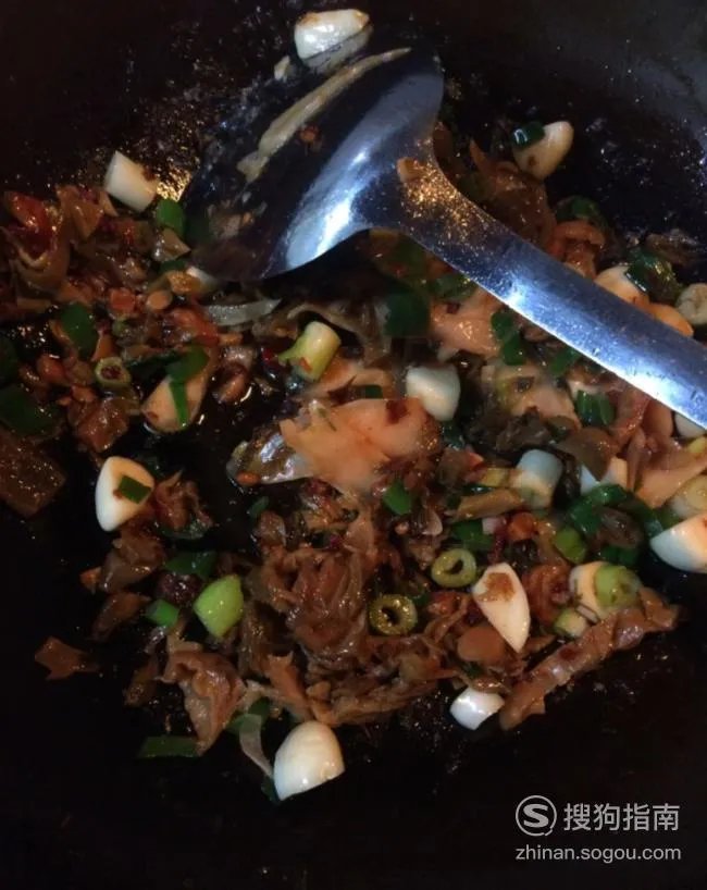 荷香鲫鱼怎么做