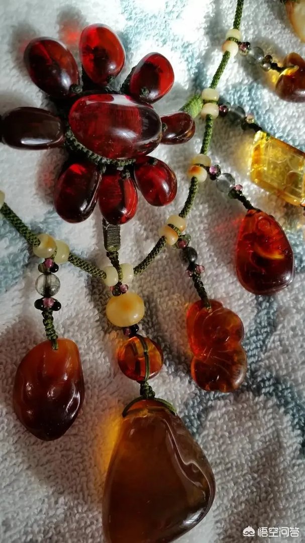 琥珀和蜜蜡真正的区别是什么？