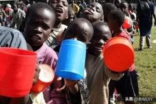 如何看待美国数十万加仑牛奶倒下水道？