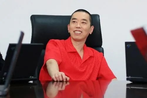 贾跃亭从身价420亿到“落汤鸡”,他还会是下一个史玉柱吗?