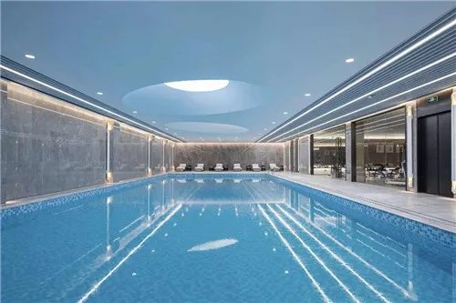 恒温泳池需要什么设备