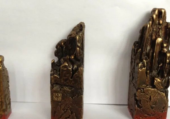 章子为什么有蓝色的