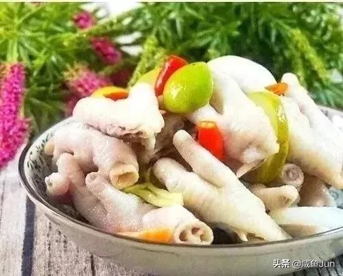 甜辣鸡爪的做法步骤图，甜辣鸡爪怎么做好吃？