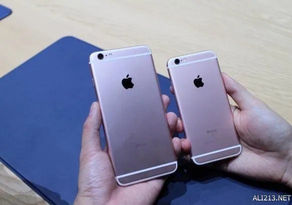 苹果新品iPhone 6S真机图赏 玫瑰金还是挺好看的