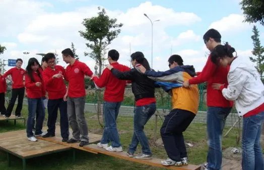 素质拓展是干什么的？