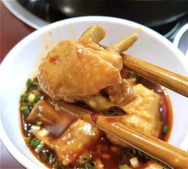 成都最出名的美食有哪些？