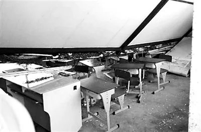 大学生为何卖房建学校？