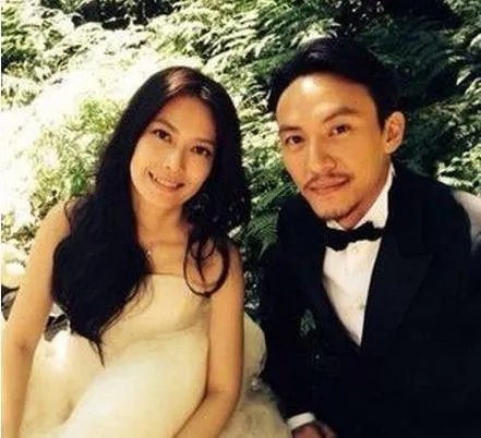 明星的助理允许正常结婚恋爱吗？