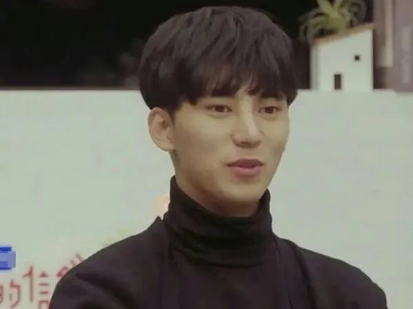 陈奕辰经纪人回应张天自己做了什么不知道吗，这里有几个意思？