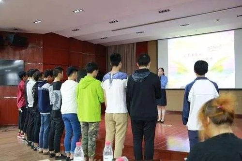 刑事责任年龄拟调整，对未成年的约束是否也有所增加？