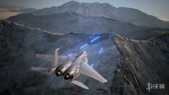 《皇牌空战7未知空域》pc版好玩吗 pc版游戏评测