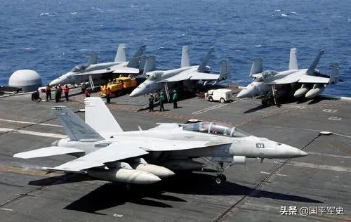 美国的航母在海上,为何会有病毒?