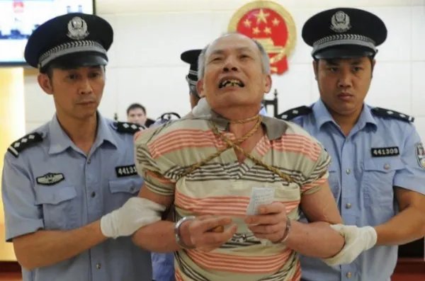 晨跑遇害女孩母亲讲述案件细节，女孩母亲是怎么讲述的？