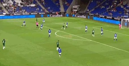 开场149秒闪电破门！武磊斩获个人欧战首球，怎样评价武磊本场比赛的表现？