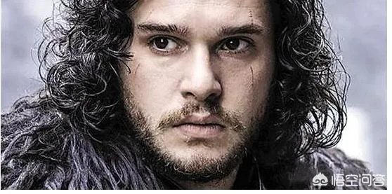 《权力的游戏》中,雪诺为什么死了后来又被复活了?