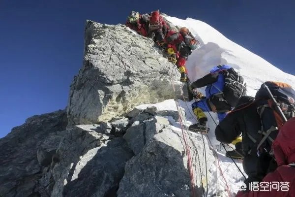 为什么有说法认为珠峰26000英尺处是著名死亡区？