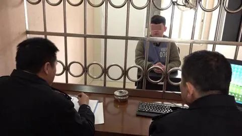 京粤两地乘警联手抓获高铁惯偷