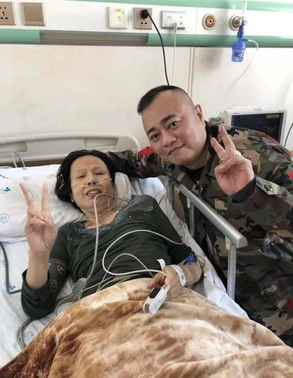 赵本山搭档李大美病逝是真的吗？