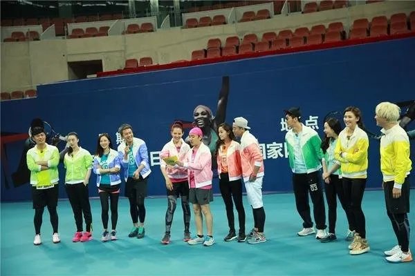 为何很多人认为江一燕落得如此下场跟邓超脱不了干系?