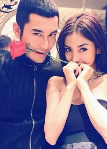 Baby黄晓明捐款两千万 诉说慈善家养成记