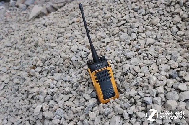 军工品质更耐用 海能达BD610外景实拍图