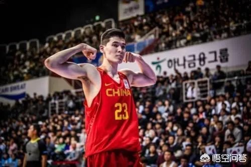 为什么阿不都沙拉木不在新疆男篮的注册名单之中,他下赛季是不是打不了CBA了?