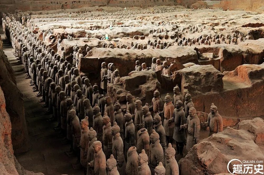 用兵马俑陪葬是谁的“发明”？兵马俑陪葬有什么用
