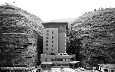 陕西现肉夹馍式大楼在哪里？