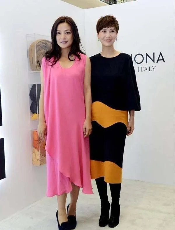 明星的助理允许正常结婚恋爱吗？