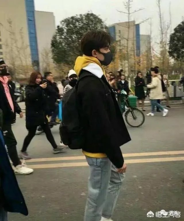 18年艺考生吴磊和易烊千玺，你觉得谁更受北电中戏的青睐？