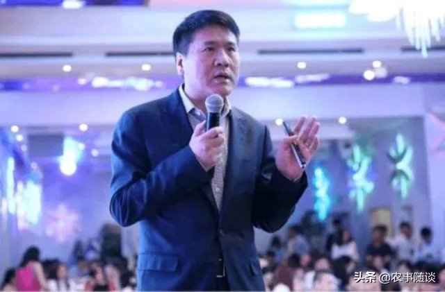 王福重说农民没有贡献,出大力流大汗是种懒惰和愚蠢,你怎么看?